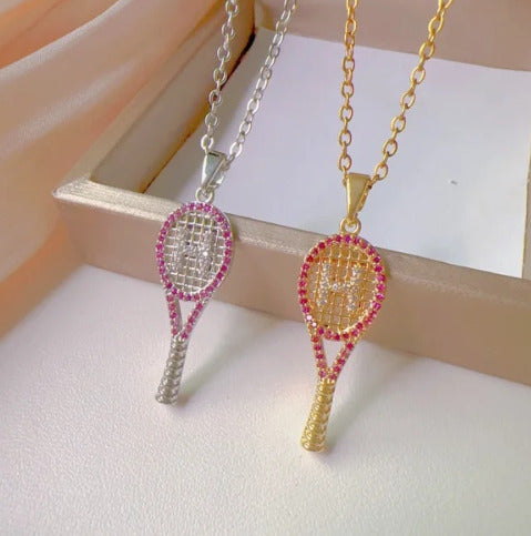Birthday Gift Ideas for Tennis Players (What Gifts To Give In Their Special Day)