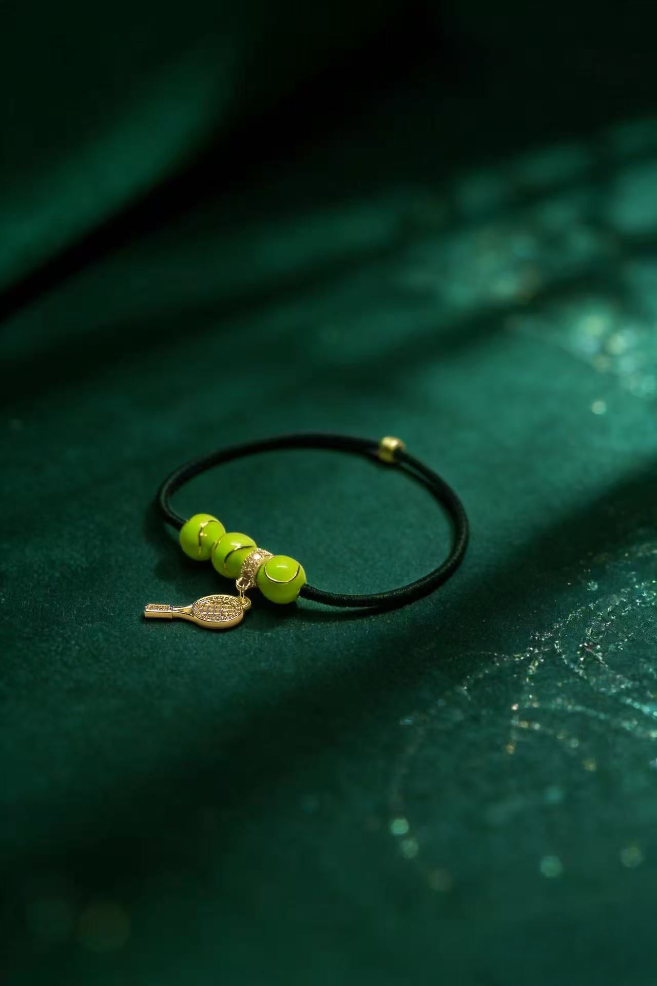 Court Glow Hair Tie