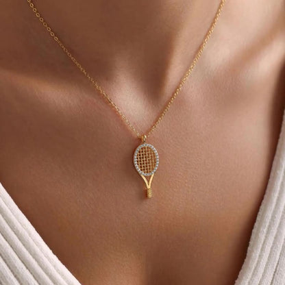 The Spark Swing Necklace