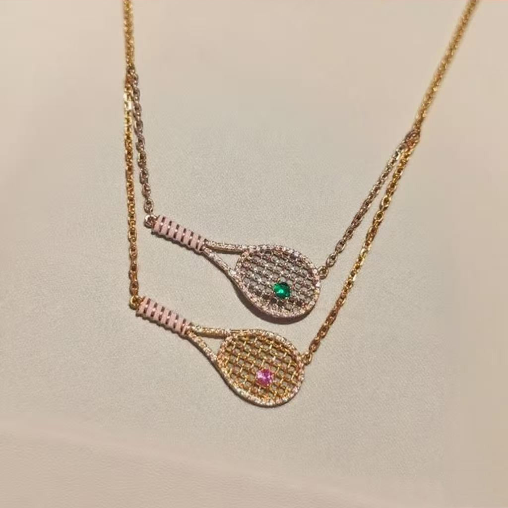 The Emerald Serve Necklace